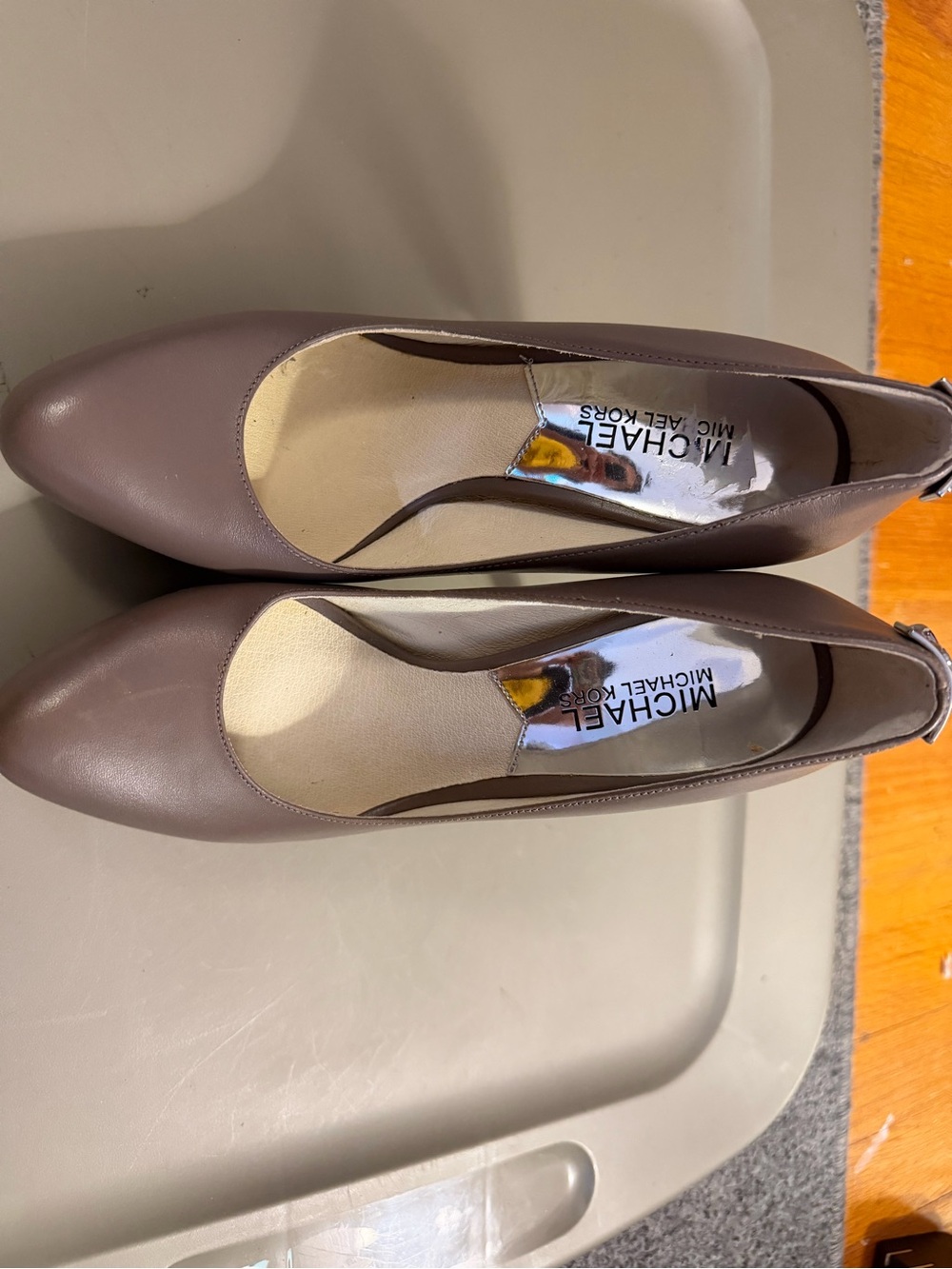 Michael Kors Taupe Leather Pointed-Toe Pumps